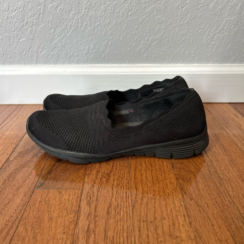 Skechers Seager Stat Walking Shoes Slip On Women’s Size 8.5 Black